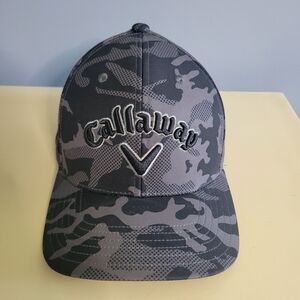Excellent Condition Callaway Gray Camo Golf Hat